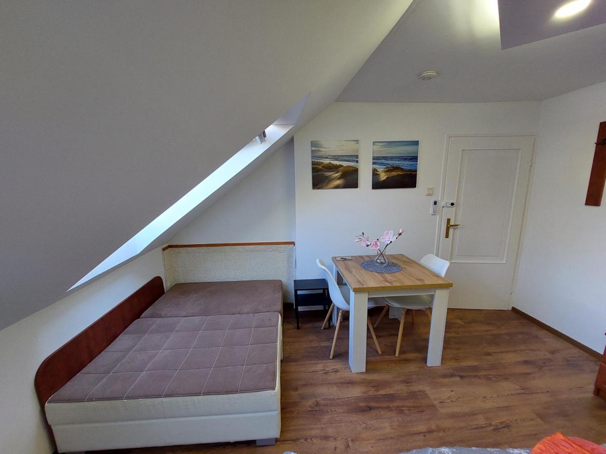 Summer House Apartman ديبريتْسين المظهر الخارجي الصورة